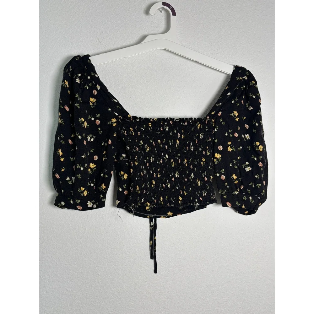 Reformation Floral Crop Top Black Puff Sleeve Smocked Back Square Neck‎ Size 4